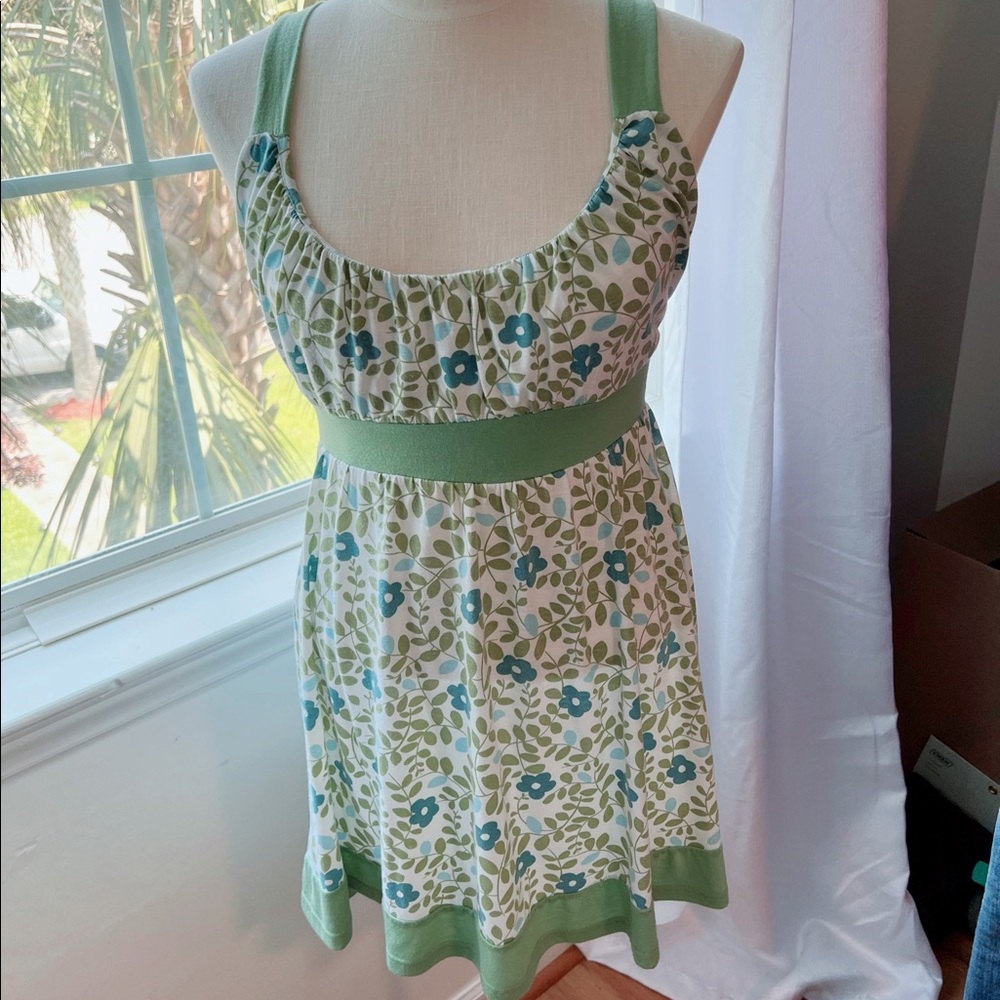 Green Print Low Scoop Neck Sundress Junior Large